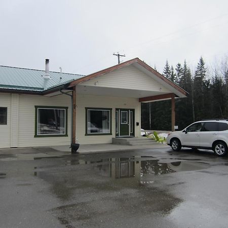 Bell Mountain Motel Mcbride Exterior foto