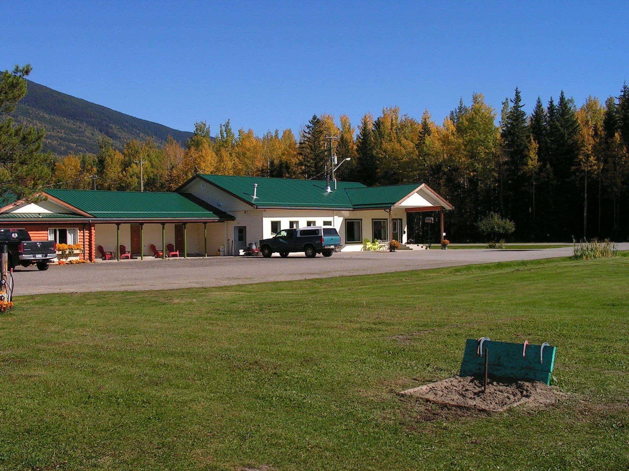 Bell Mountain Motel Mcbride Exterior foto